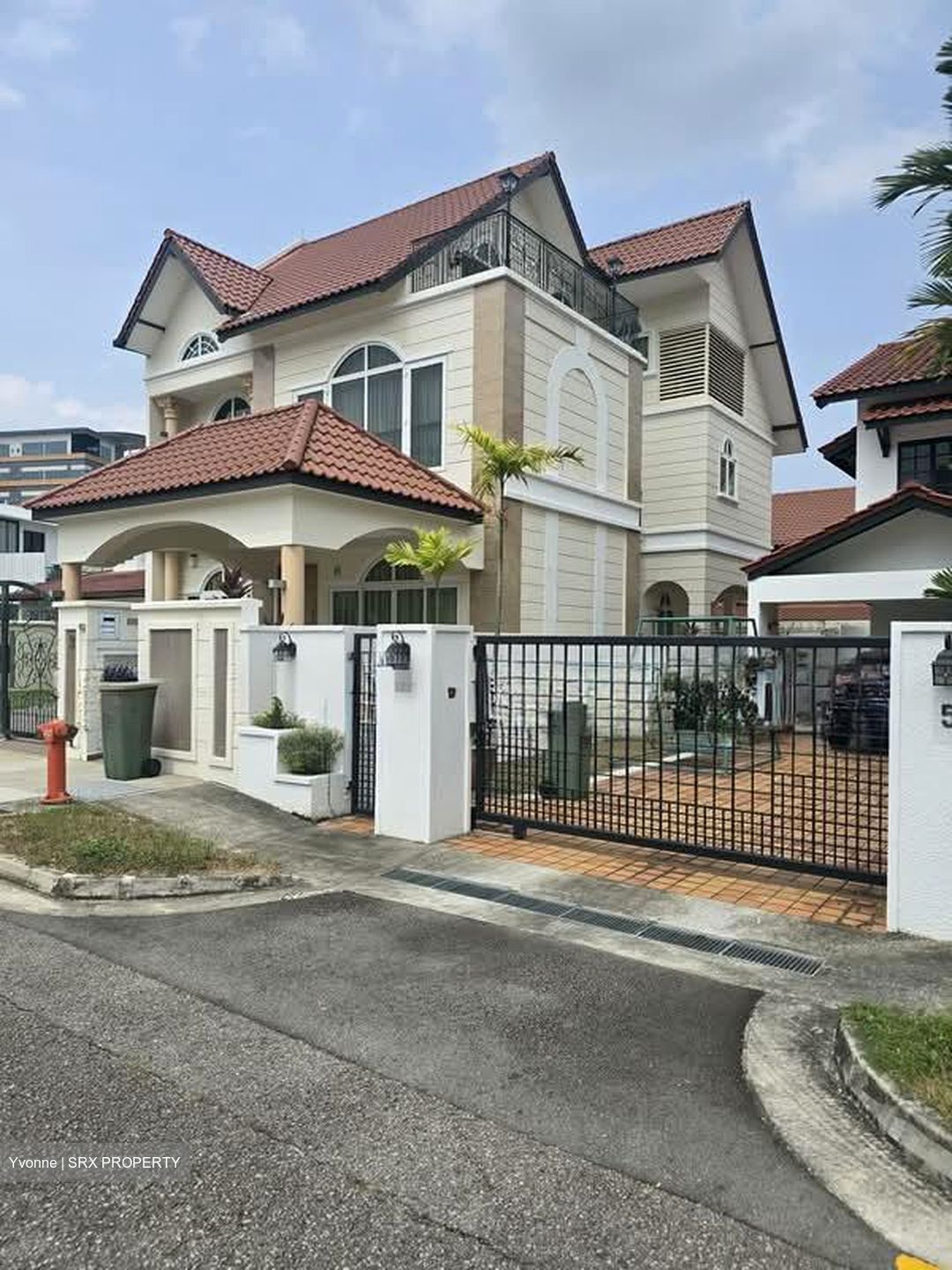 Happy Avenue Central (D13), Semi-Detached #542385391